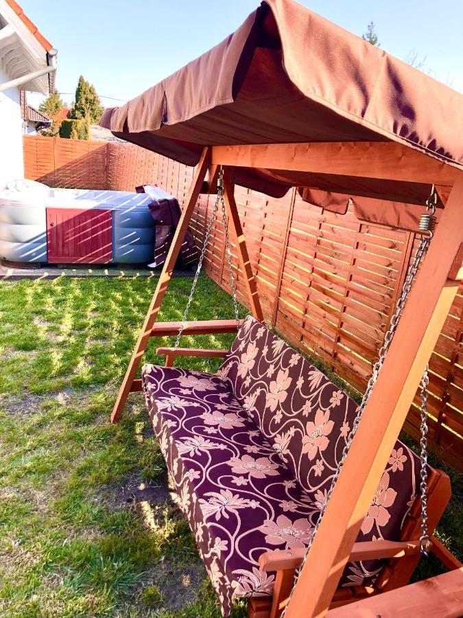 Tieff Apartmanhaz Balatonmariafuerdo Hullamtelep Балатонкерестур Экстерьер фото